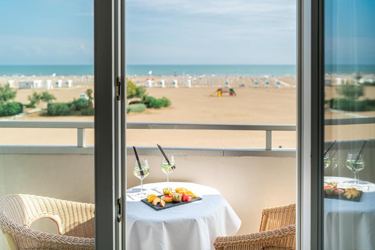 Hotel Karinzia Caorle Dış mekan fotoğraf