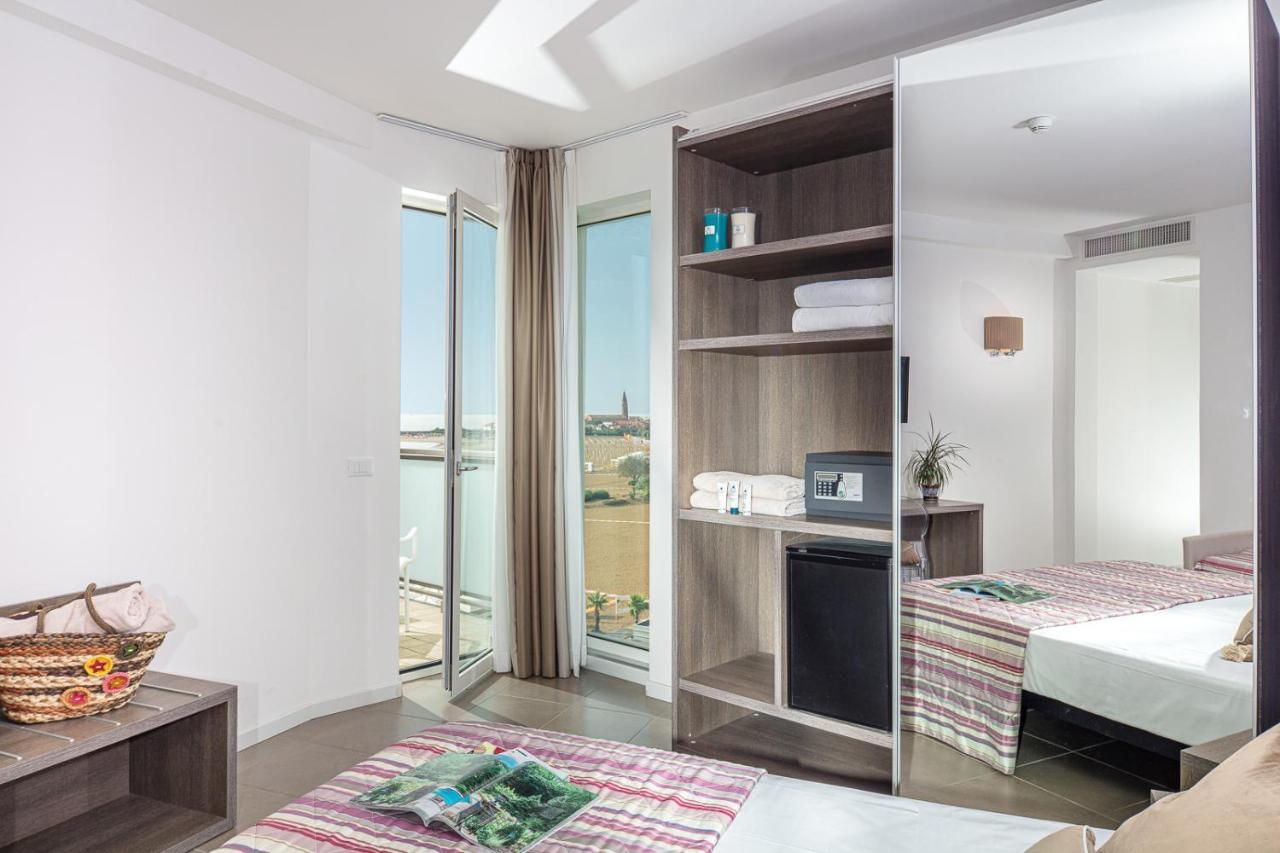 Hotel Karinzia Caorle Dış mekan fotoğraf